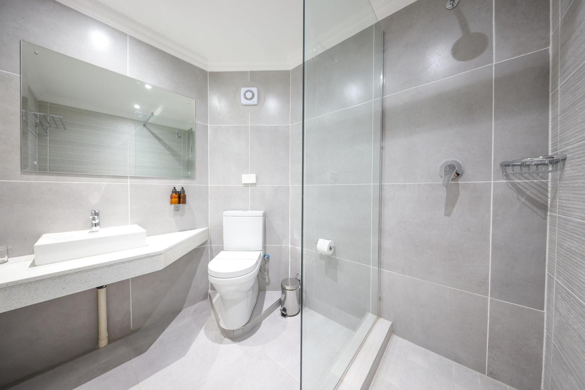 Cresta Botsalo Hotel Palapye Buitenkant foto