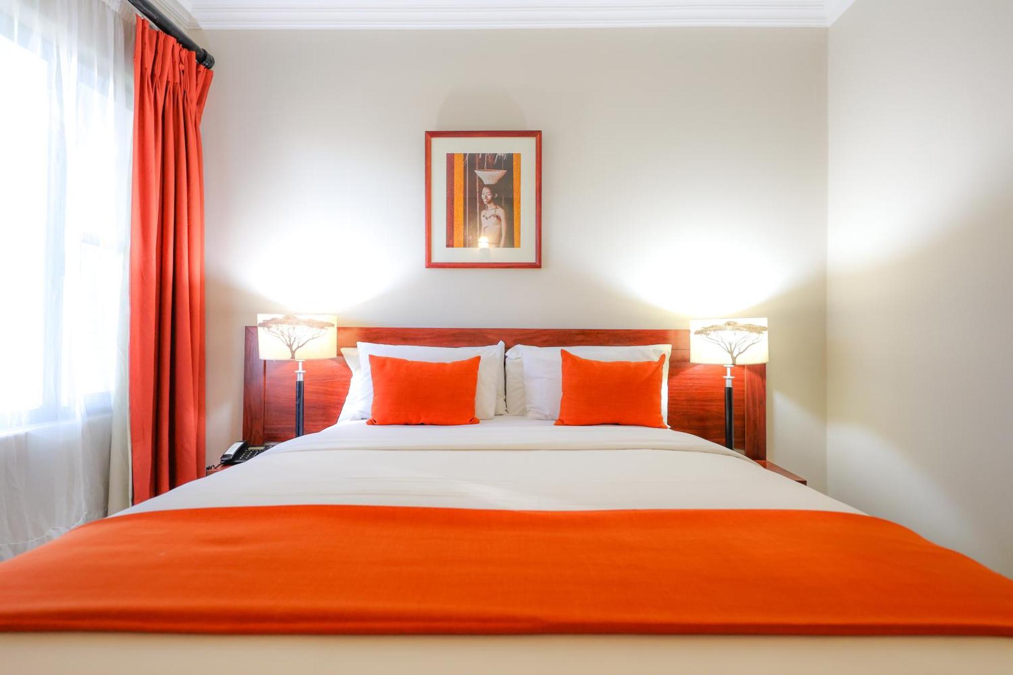 Cresta Botsalo Hotel Palapye Buitenkant foto